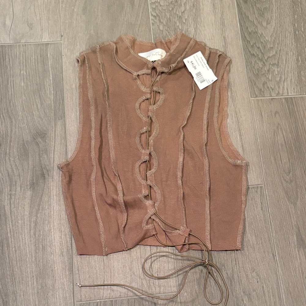 NWT Ruby and Jenna Brown Tank Top With Front Tye Size S